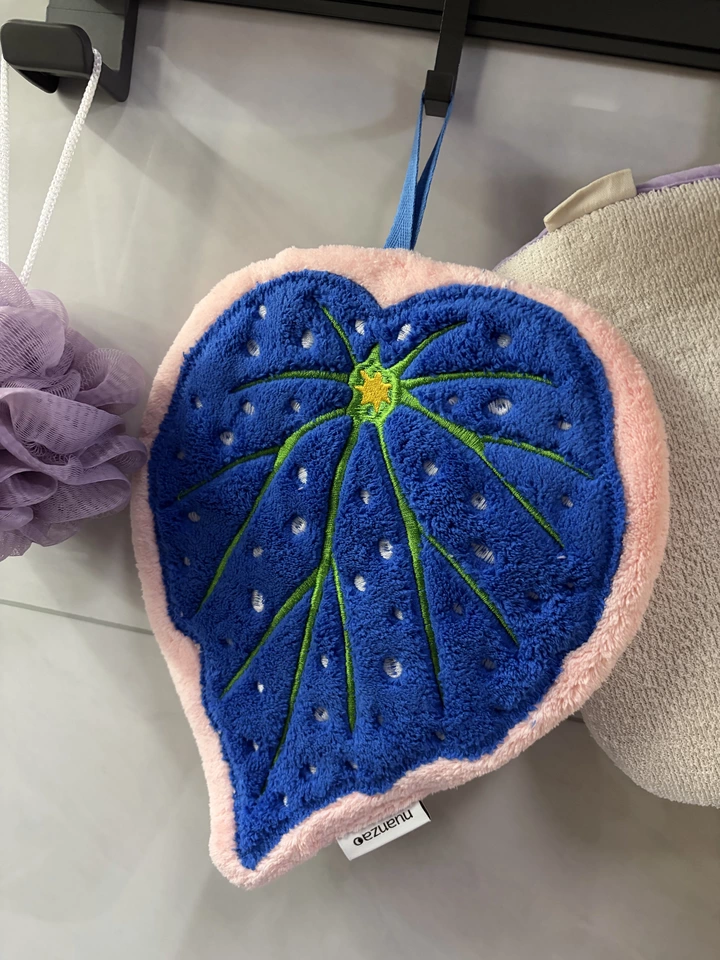 Image #1 from Sophie L